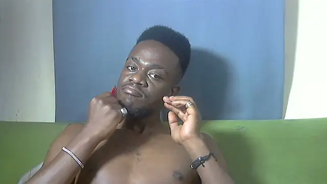 69_SINNS Adlı Modelin Canlı XXX Sohbeti