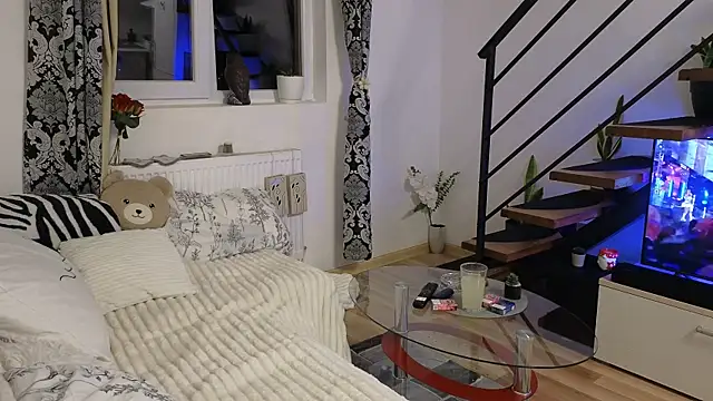 RyanStorm_ élő XXX-chatje