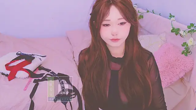 LongoriaEva 现场XXX聊天