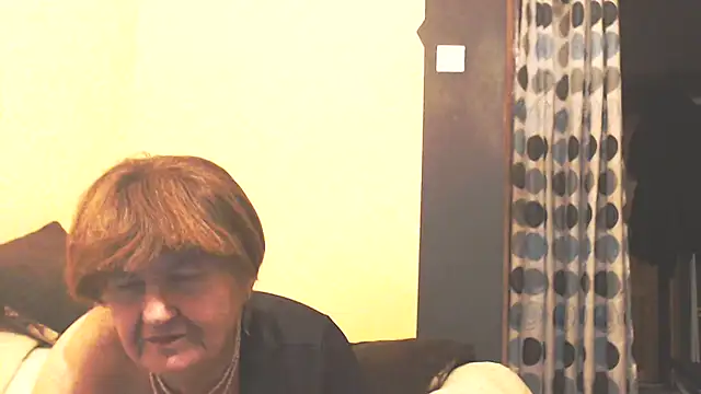 Онлайн чат XXX MioritaHard