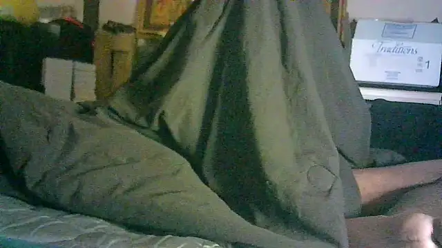 ON3YOULLN3VER_FIR3 élő XXX-chatje