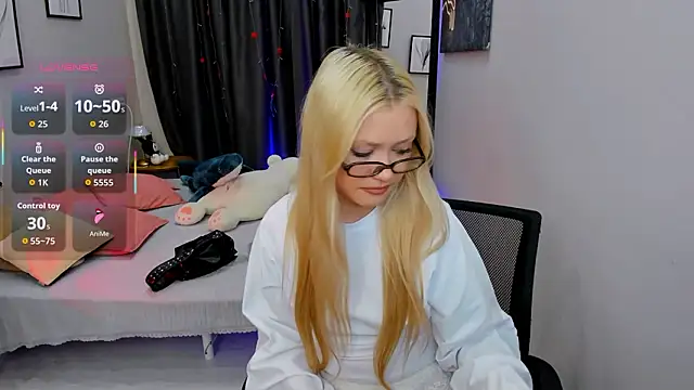 Millie_Vanillies live XXX chat