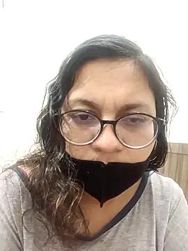 piryasharma005 élő XXX-chatje