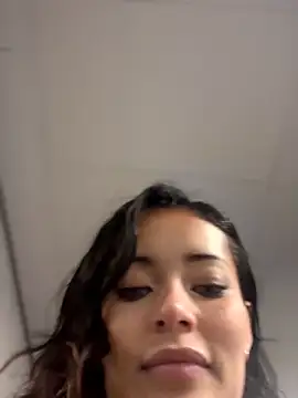 Risky_Workouts' Live XXX Chat