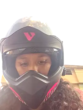 Онлайн чат XXX You-sexy-starr