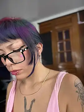 Chat XXX en directo de Namii_cute