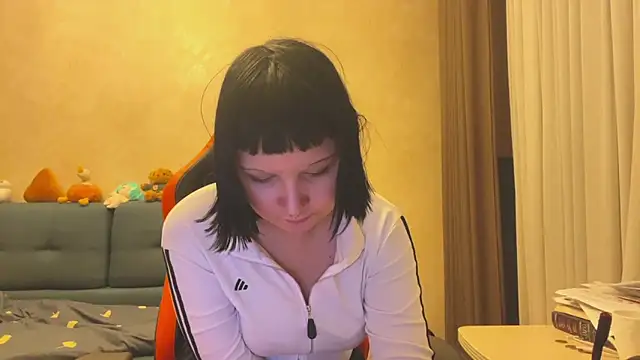 Chat XXX en directo de EllaPeony