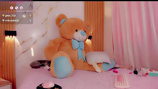 Онлайн чат XXX BrendaSquirtx