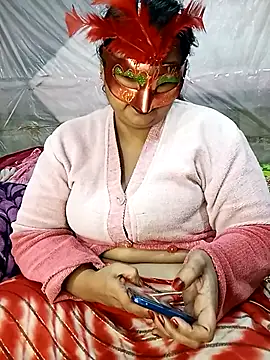 Tanisha-Chy Adlı Modelin Canlı XXX Sohbeti