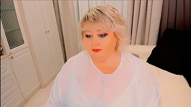 Онлайн чат XXX BIGTITSBBW