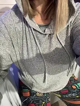 TrenaAnne 라이브 XXX 채팅