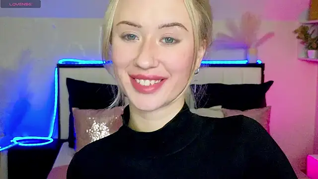 SashaBrooks live XXX chat