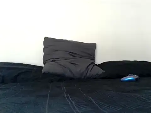 Iscariot19's Live XXX Chat