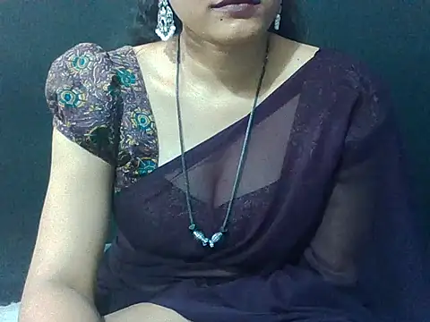 Thilothama_Vaishu Live XXX Chat