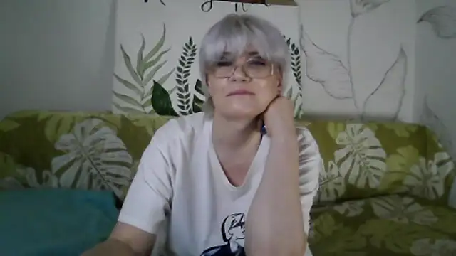 Онлайн чат XXX Catty_Lady