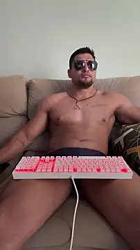 ___Nauak Adlı Modelin Canlı XXX Sohbeti