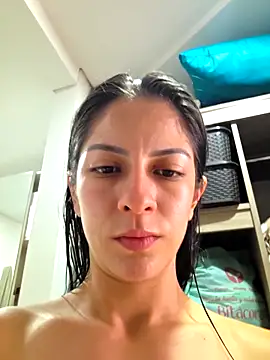 Онлайн чат XXX sarah_rayy