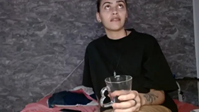 Chat XXX en directo de Crystal_Star_