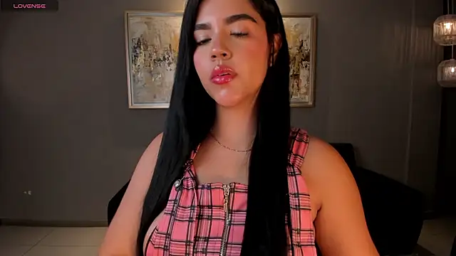 RenataBellucci Live XXX-Chat