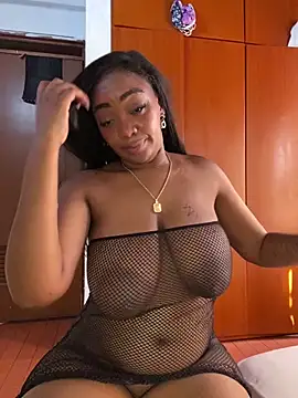 MonicaSex_: онлайн-секс-чат