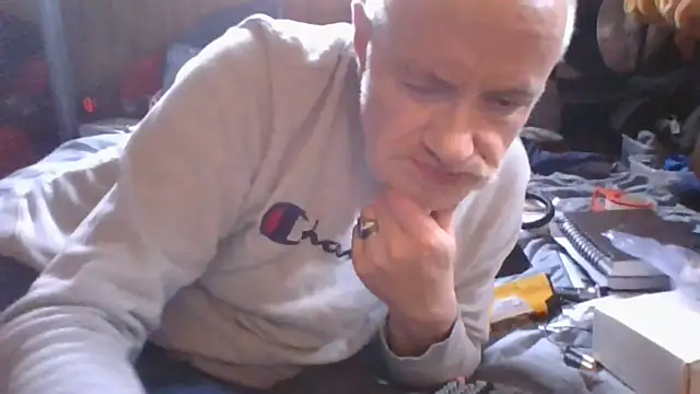 Makowboy Obrolan Langsung XXX