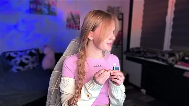 Lunaacyy's Live XXX Chat