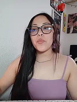 Chat XXX ao vivo de Bella-Gema