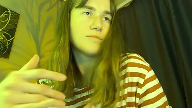 XXX chat uživo modela kleya_