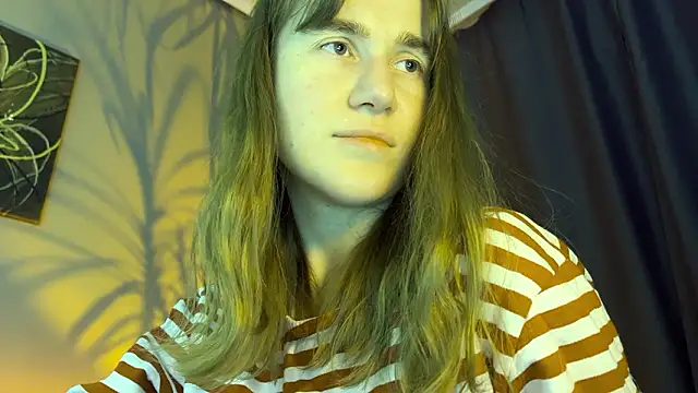 kleya_ Adlı Modelin Canlı XXX Sohbeti