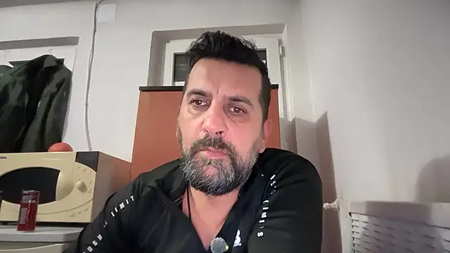 TARKAN1 Show in webcam