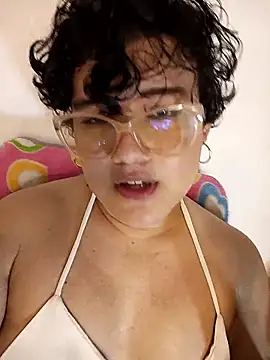 Alice2806のライブXXXチャット