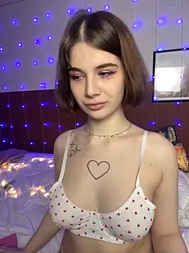 WIKESSTAR Adlı Modelin Canlı XXX Sohbeti