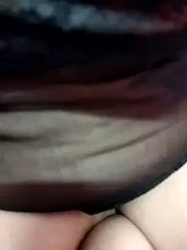 Chat XXX en directo de nikkyguddi