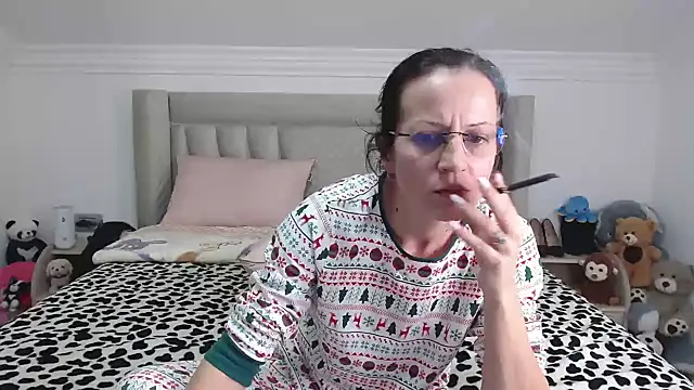 CatWoman0001: онлайн-секс-чат