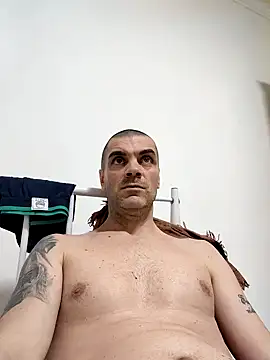 DOMINATOR_SIR-MASTERn Live XXX chat