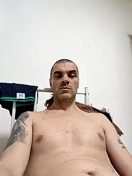 DOMINATOR_SIR-MASTER Live XXX Chat