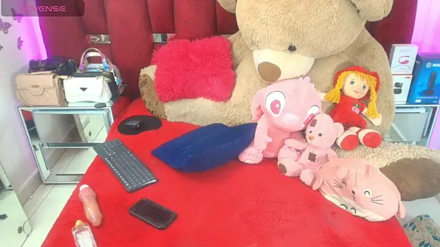 Czat XXX na żywo – Ginna_doll