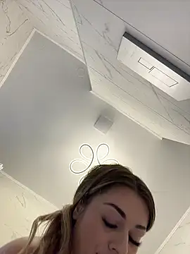 Chatroom XXX en direct de IsabellaEtthan