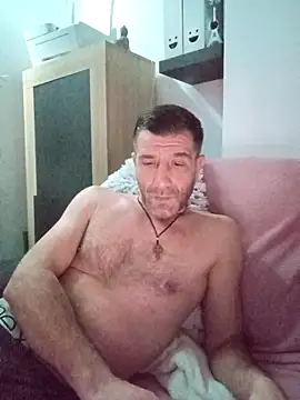 Alexdaniel89 élő XXX-chatje