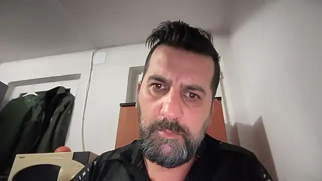 Chat XXX ao vivo de TARKAN1