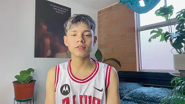 Andy_Belier23 Webcam Show