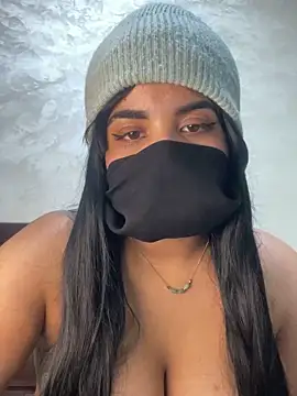 Nabila-hanouna live XXX chat