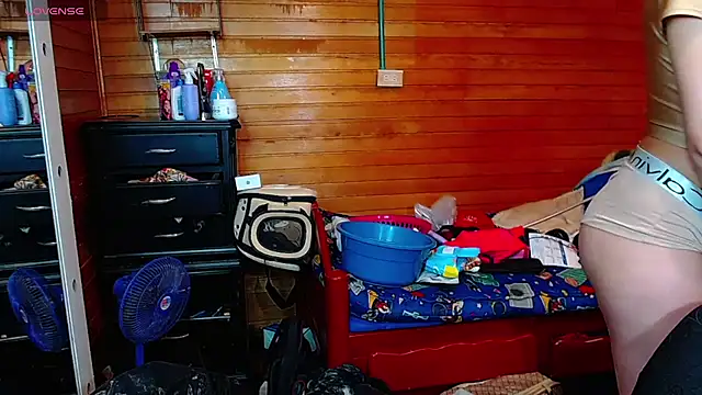 MariamGray1's Live XXX Chat