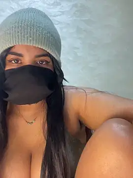 Nabila-hanouna Chat XXX live