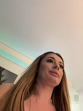 IsabellaEtthanのライブXXXチャット