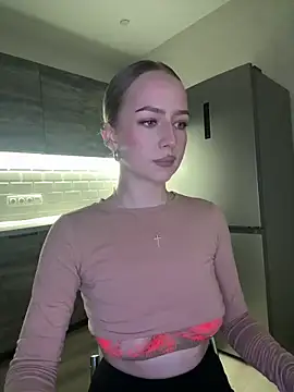 Chat +18 de MissOyee ao vivo