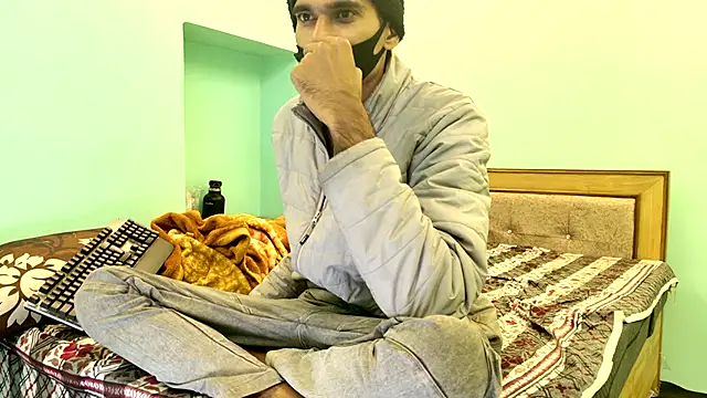 zihan777: απευθείας συνομιλία ΧΧΧ