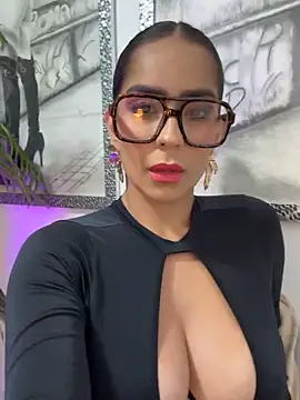 Chatroom XXX en direct de Mau_White