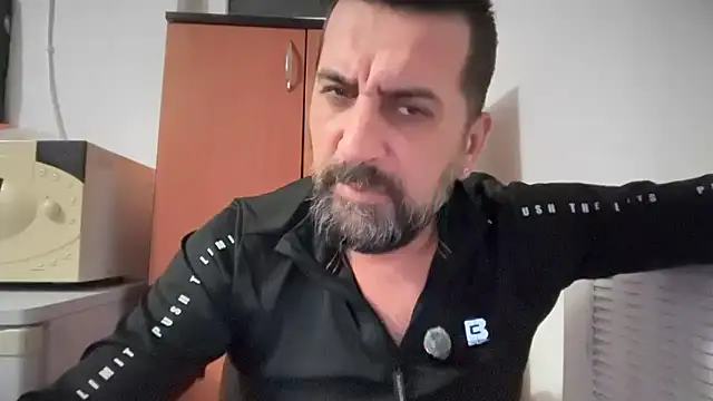 TARKAN1 Chat XXX live