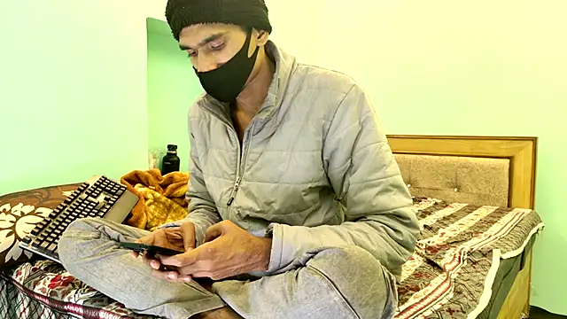 zihan777's Webcam Show